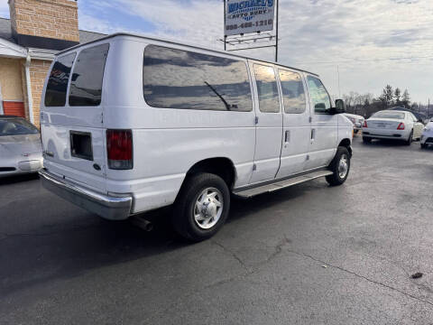 2006 Ford E-Series E-350 SD XLT