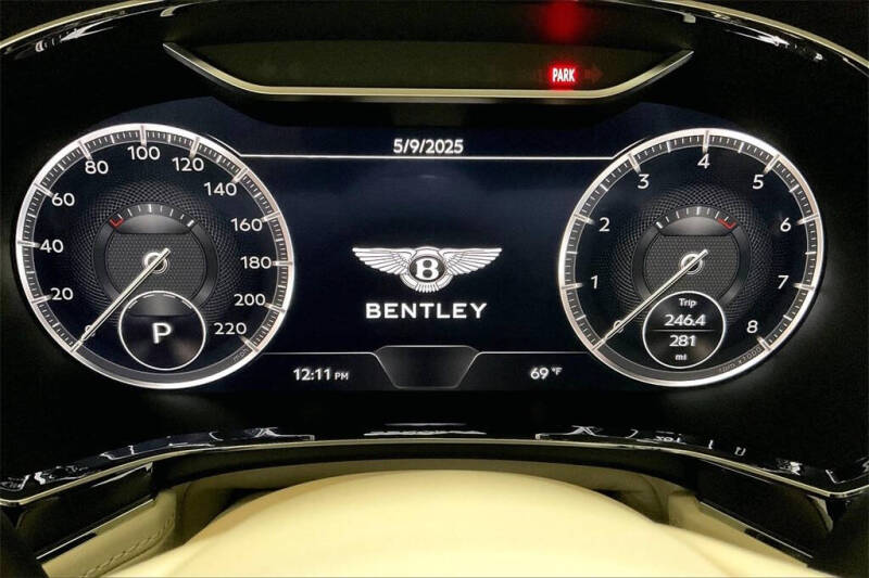 2024 Bentley Continental GTC Azure V8