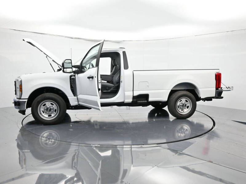 2026 Ford F-350 Super Duty XL