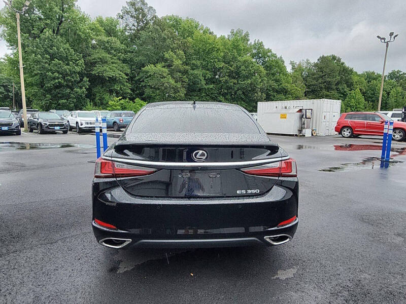 2022 Lexus ES 350