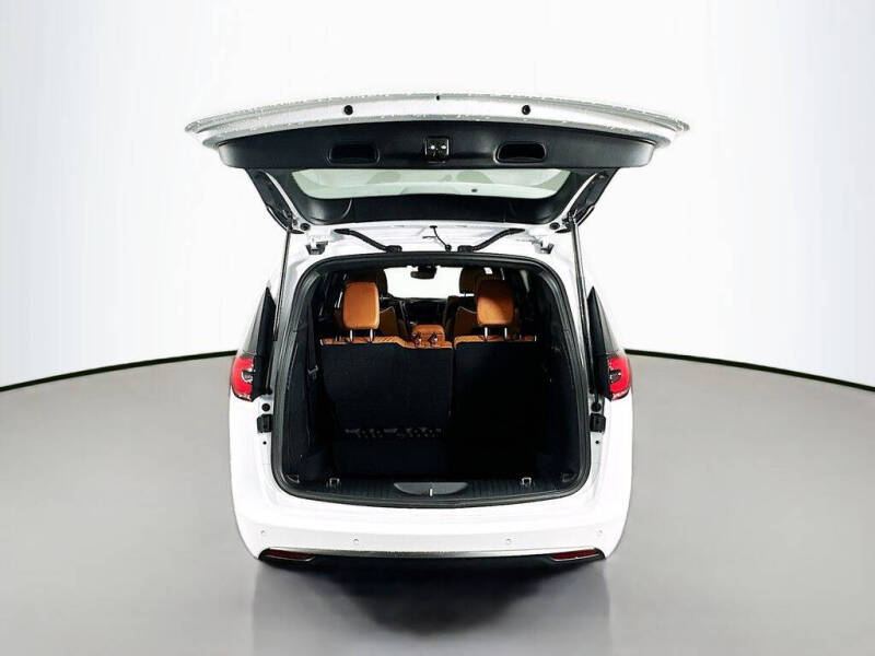 2026 Chrysler Pacifica Pinnacle