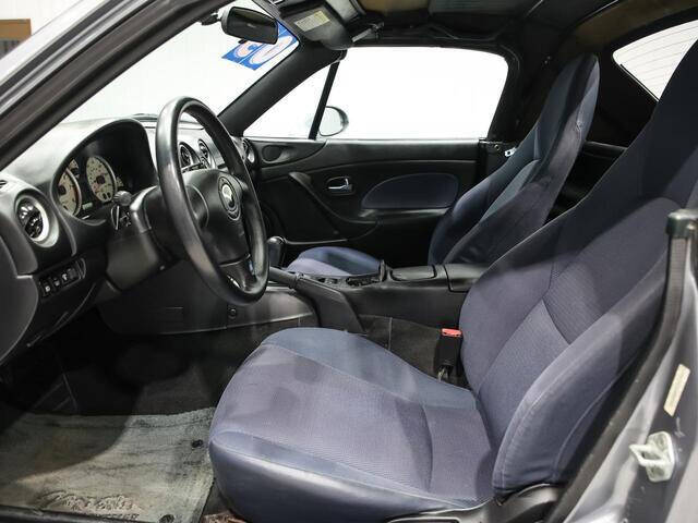 2003 Mazda MX-5 Miata