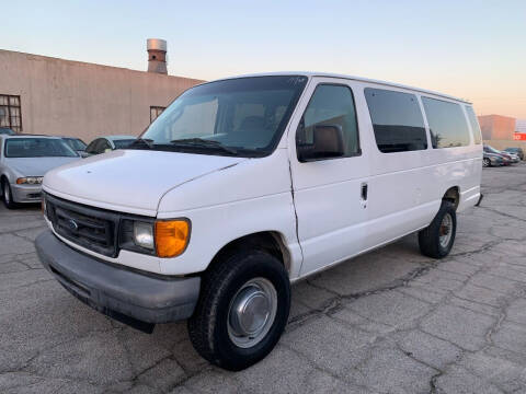 2006 Ford E-Series Wagon for sale at Singh Auto Outlet in North Hollywood CA