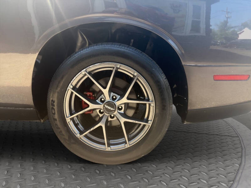 2020 Dodge Challenger SXT