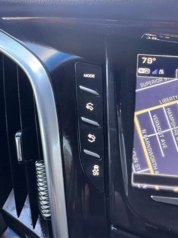 2018 Cadillac Escalade ESV Luxury