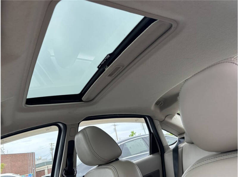 2010 Ford Focus SEL