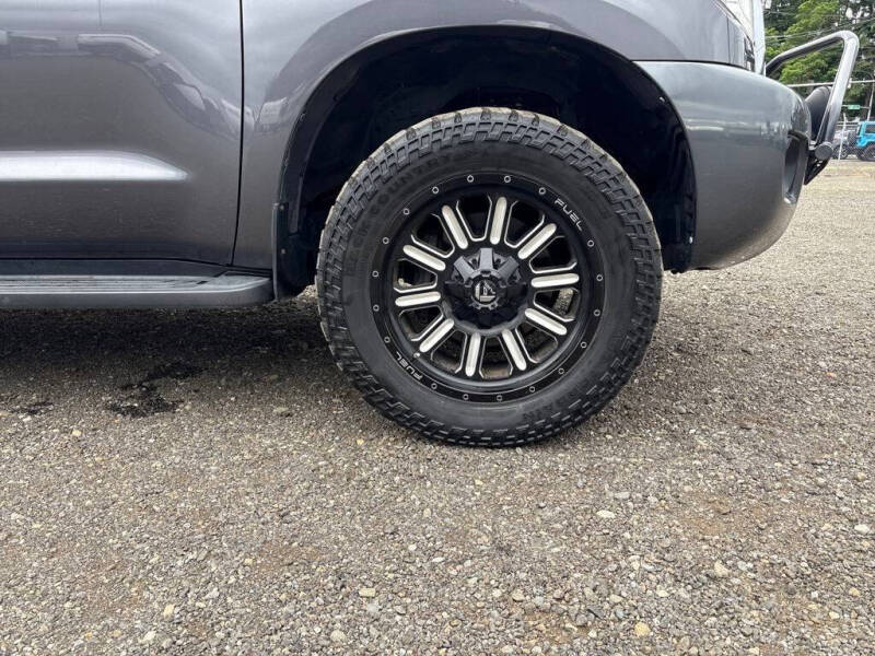 2013 Toyota Sequoia Limited