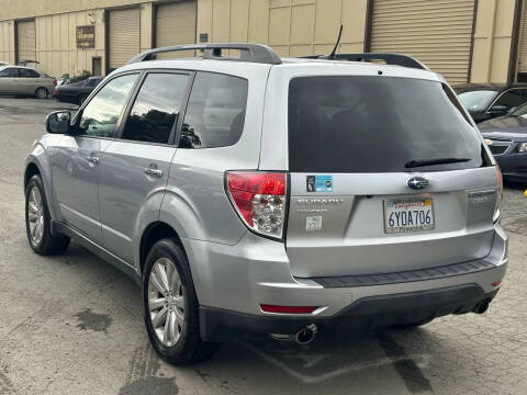 2013 Subaru Forester 2.5X Limited