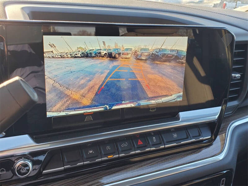 2026 GMC Sierra 1500 Elevation Standard