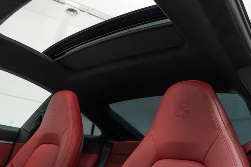 2023 Porsche 911 Turbo