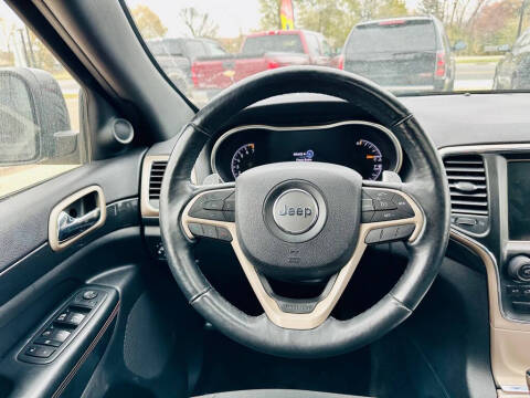 2017 Jeep Grand Cherokee Laredo