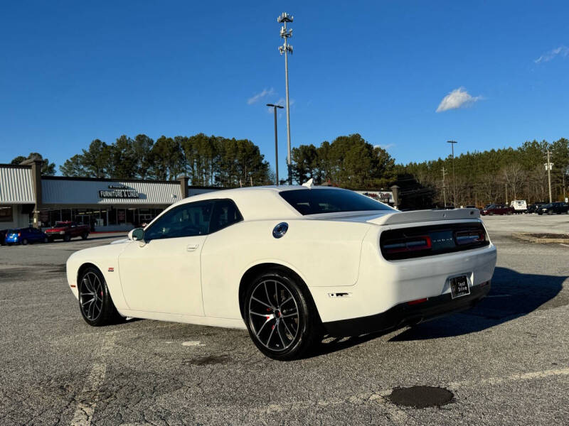 2018 Dodge Challenger Scat Pack photo 21