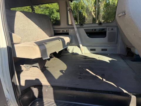 2002 Ford E-Series E-350 SD XLT