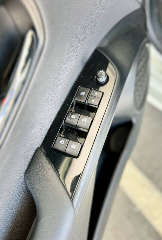 2016 Toyota Prius Four