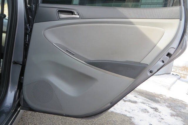 2016 Hyundai Accent SE