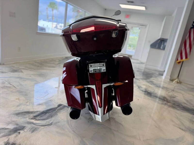 2011 Victory Cross Roads