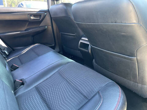 2015 Toyota Camry LE