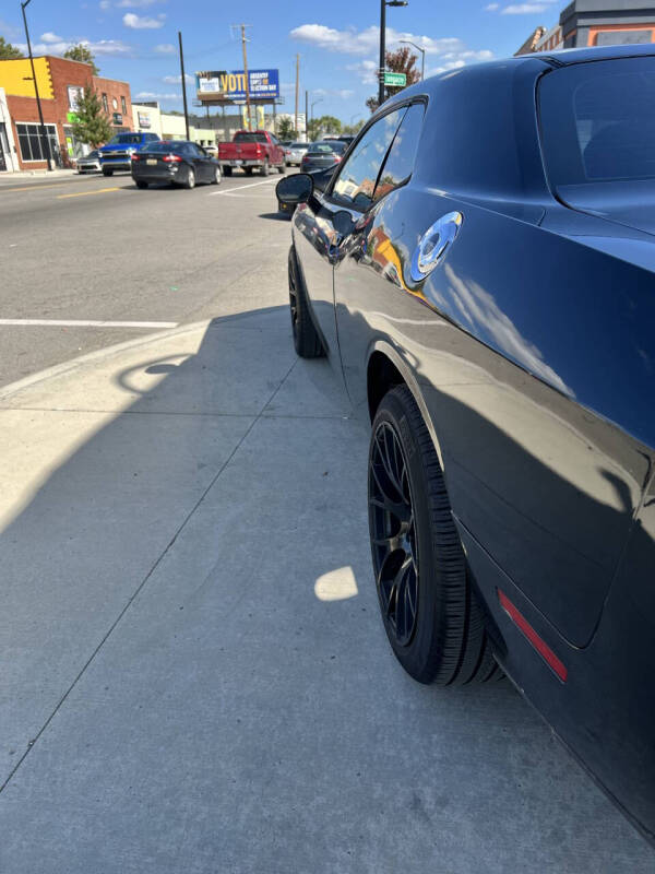 2019 Dodge Challenger SXT