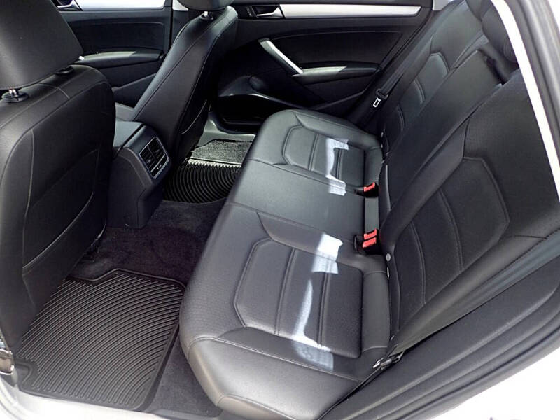 2013 Volkswagen Passat