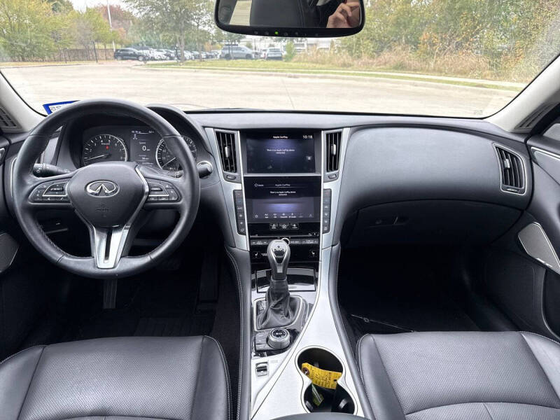 2024 Infiniti Q50 Luxe