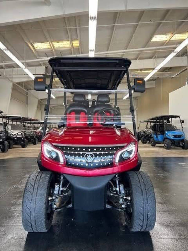 2025 Royal EV Majesty 72volt LSV Forward Fac