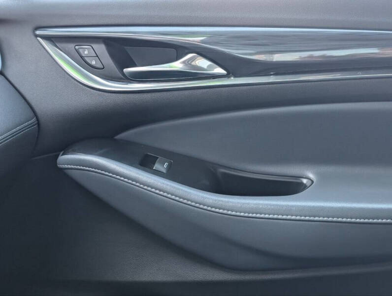2024 Buick Enclave Premium