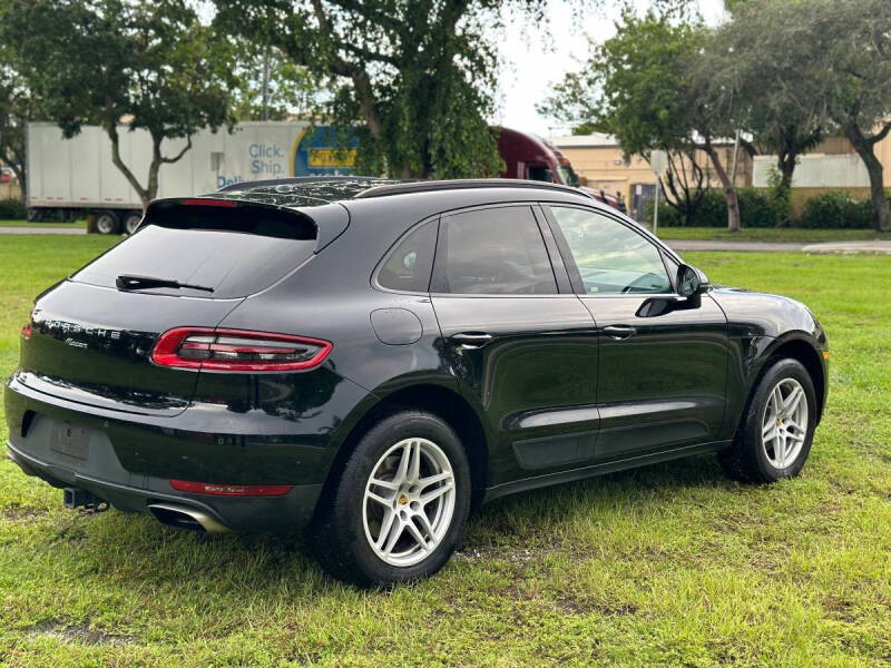 2017 Porsche Macan S