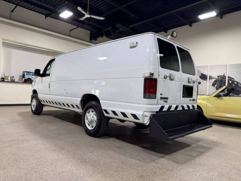 2012 Ford E-Series E-350 SD
