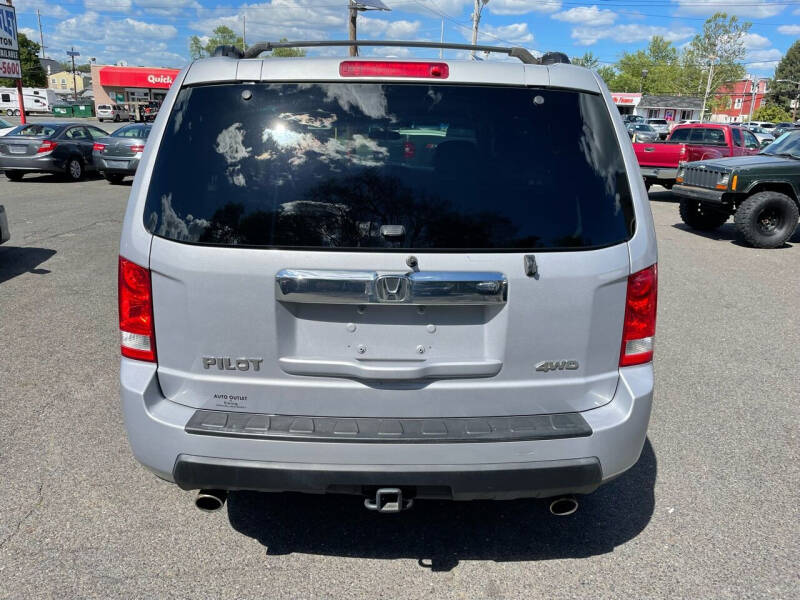 2010 Honda Pilot null photo 7