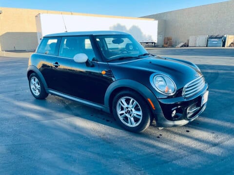 2013 MINI Hardtop for sale at Golden Deals Motors in Sacramento CA