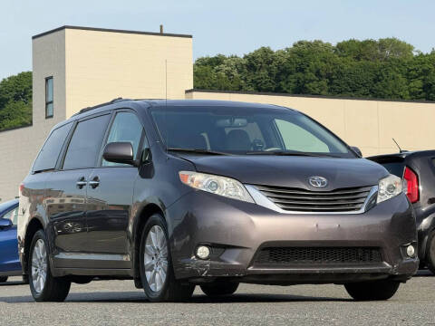 2013 Toyota Sienna