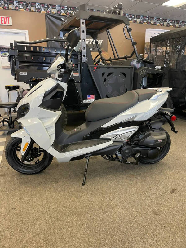 2025 ZNEN R9