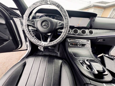 2018 Mercedes-Benz E-Class E 300