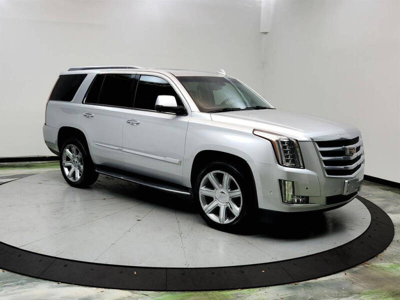 2019 Cadillac Escalade Luxury