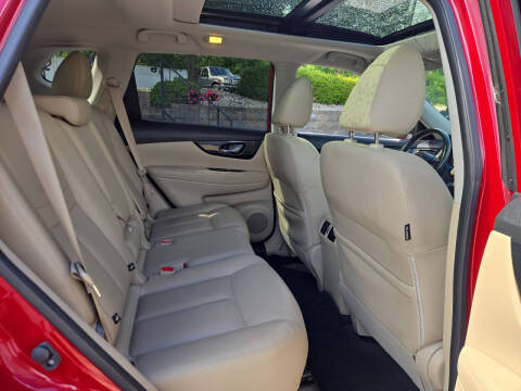 2017 Nissan Rogue SV