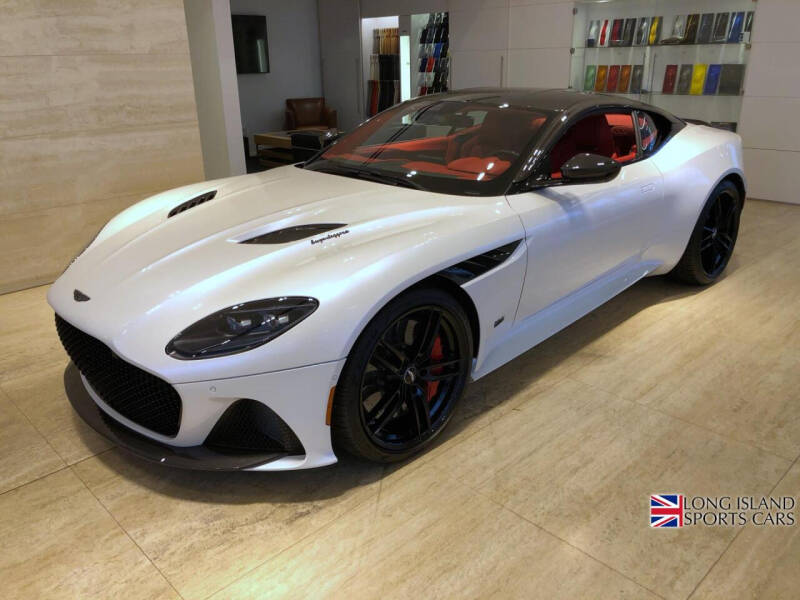2019 Aston Martin DBS Superleggera