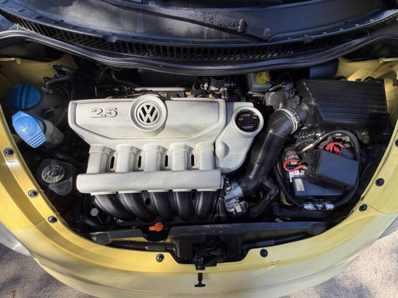 2009 Volkswagen New Beetle