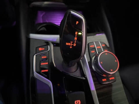 2019 BMW 5 Series 530i