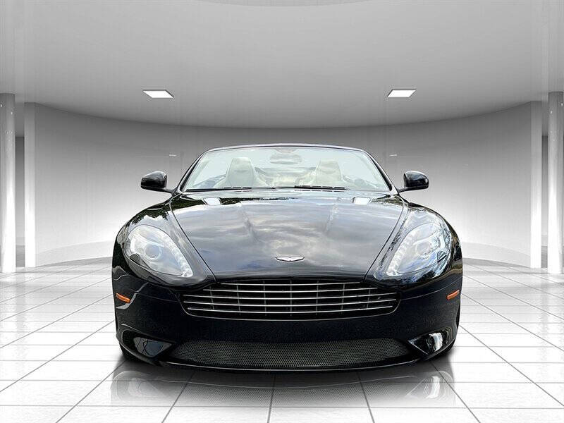 2014 Aston Martin DB9 8