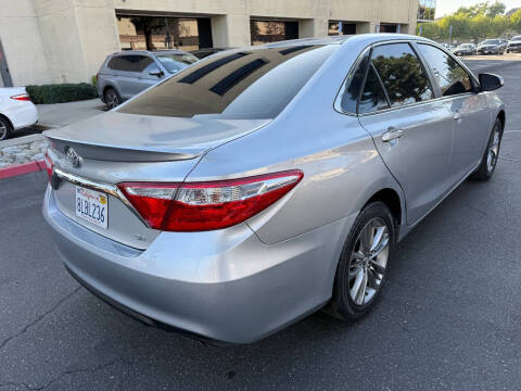 2016 Toyota Camry SE