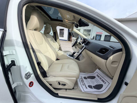 2015 Volvo S60 T5 Drive-E Premier