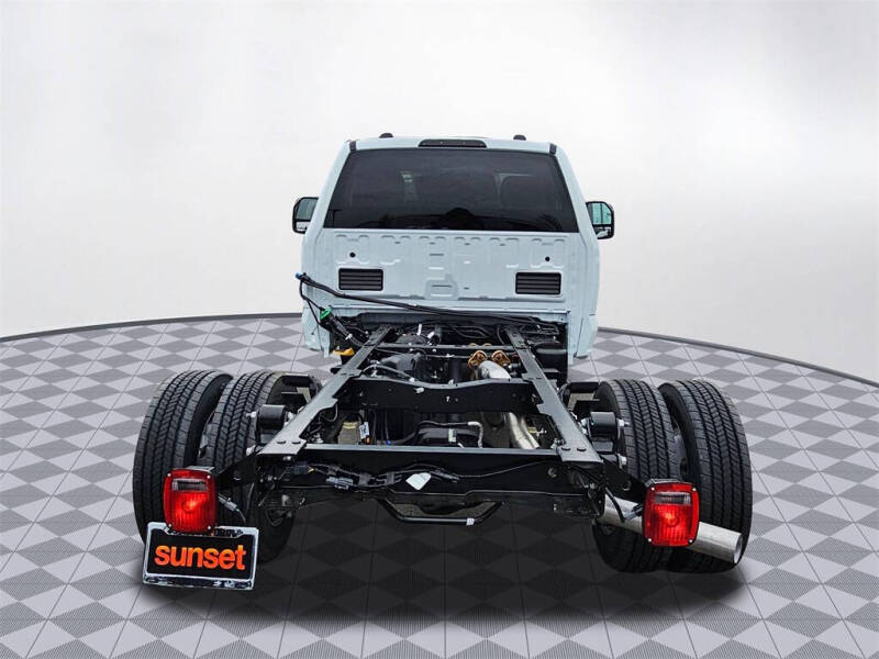 2024 Ford F-550 Super Duty