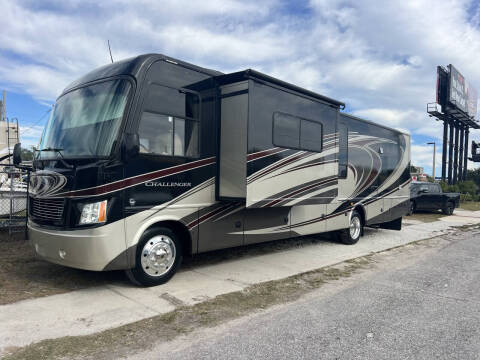 2013 Thor Motor Coach CHALLENGER 37GT