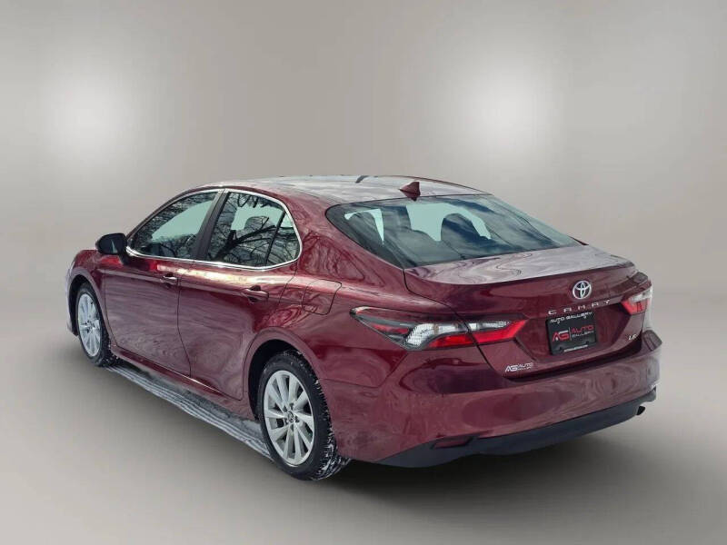 2022 Toyota Camry LE