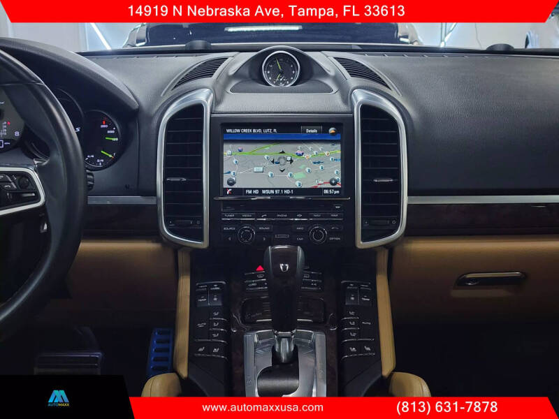 2016 Porsche Cayenne S E-Hybrid