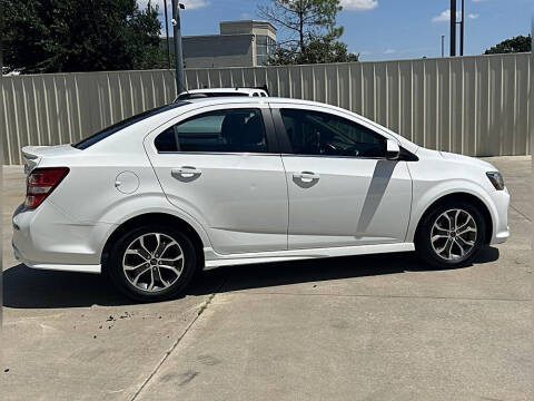2018 Chevrolet Sonic LT Auto