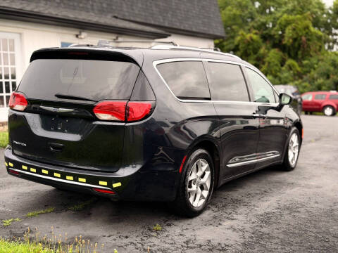 2019 Chrysler Pacifica Touring L Plus