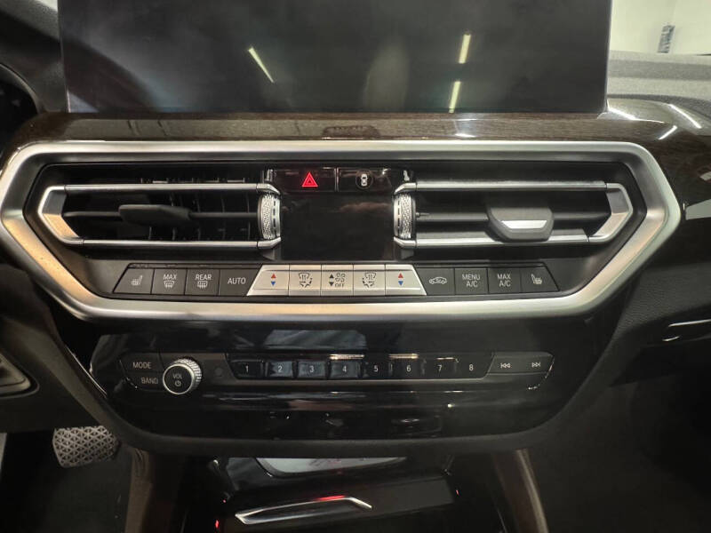 2023 BMW X4 xDrive30i