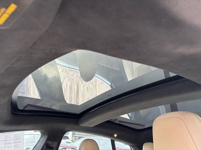 2015 Tesla Model S 5