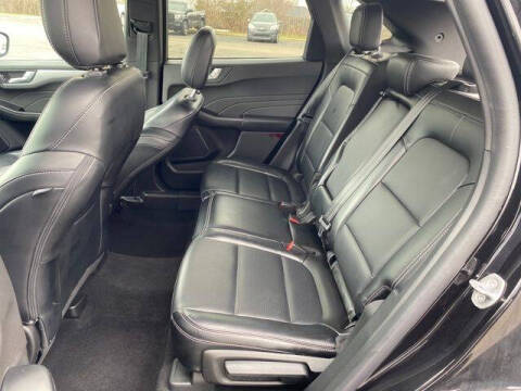 2023 Ford Escape Platinum